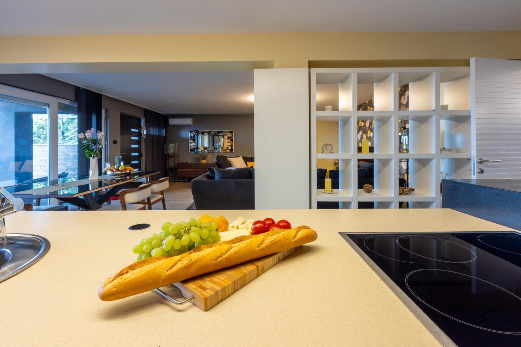 Panoramica Apartment With Whirlpool Цриквеница Экстерьер фото