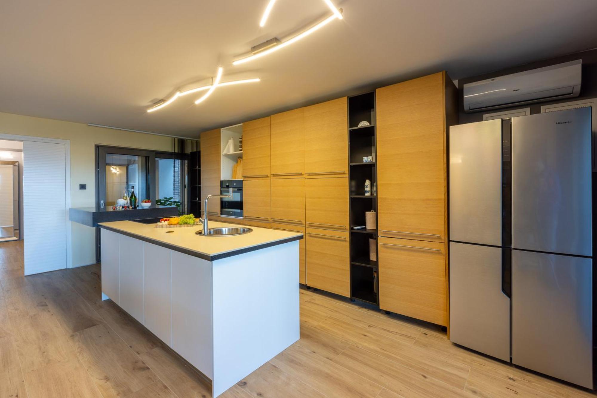 Panoramica Apartment With Whirlpool Цриквеница Экстерьер фото